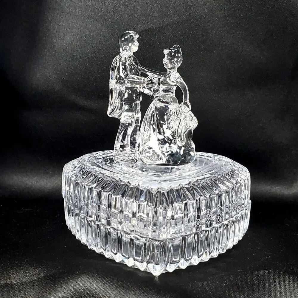 Disney Royal Treatment Cinderella & Prince Arribas Brothers Crystal Trinket Box
